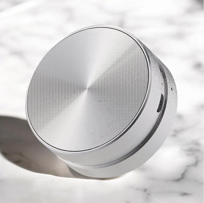 Yapışkan Hoparlör